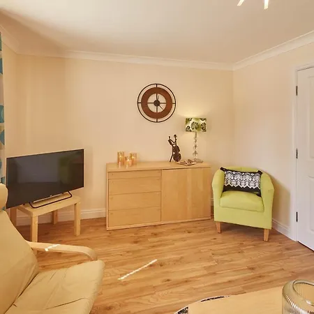 Host & - The Scuttlebutt Townhouse