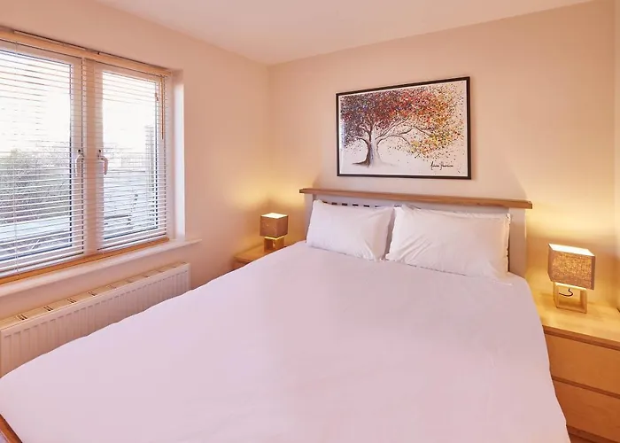 Host & - The Scuttlebutt Townhouse Holiday home *