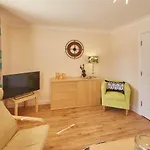 Host & - The Scuttlebutt Townhouse